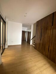 Holland Link (D10), Terrace #618843021